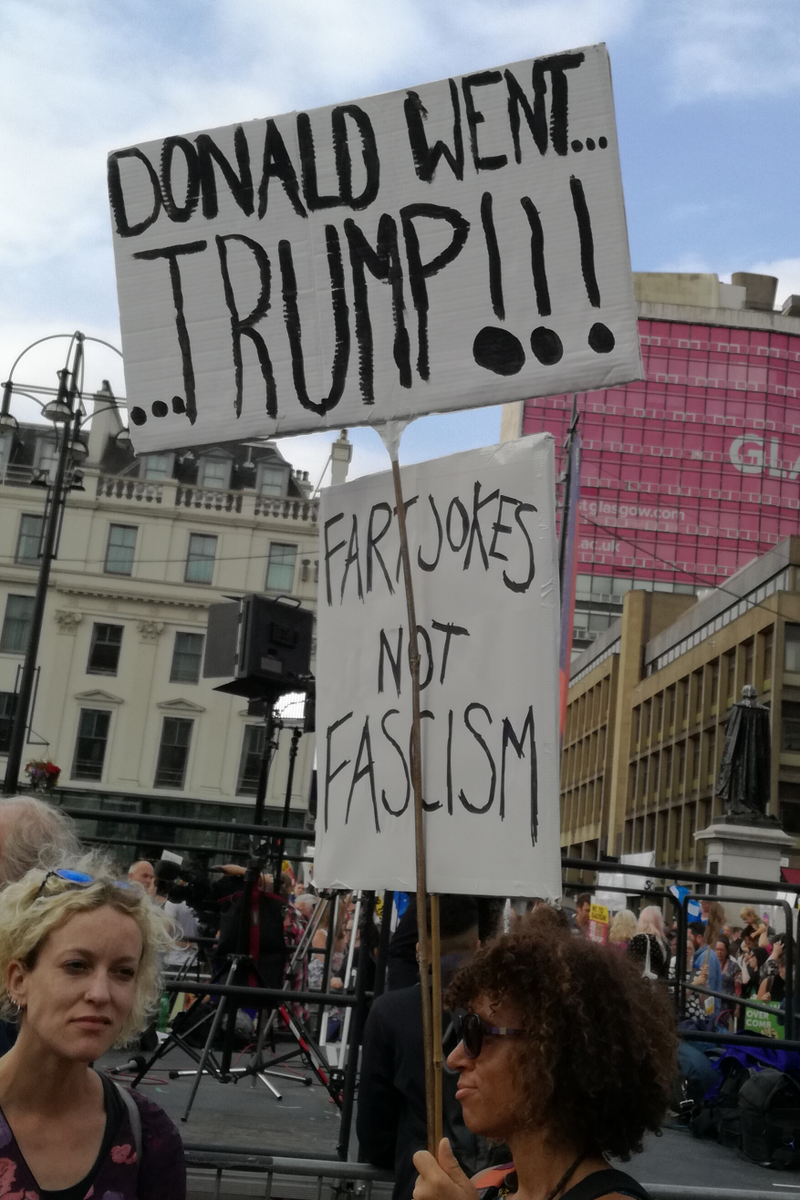 Illustration for article titled Scottish anti-Trump photo dump (long and comprehensive!)
